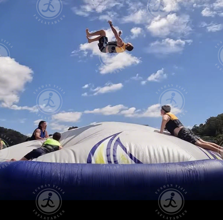 Inflatable Park Water Sports E - Sports Equipment That Starts With A 评论和价格