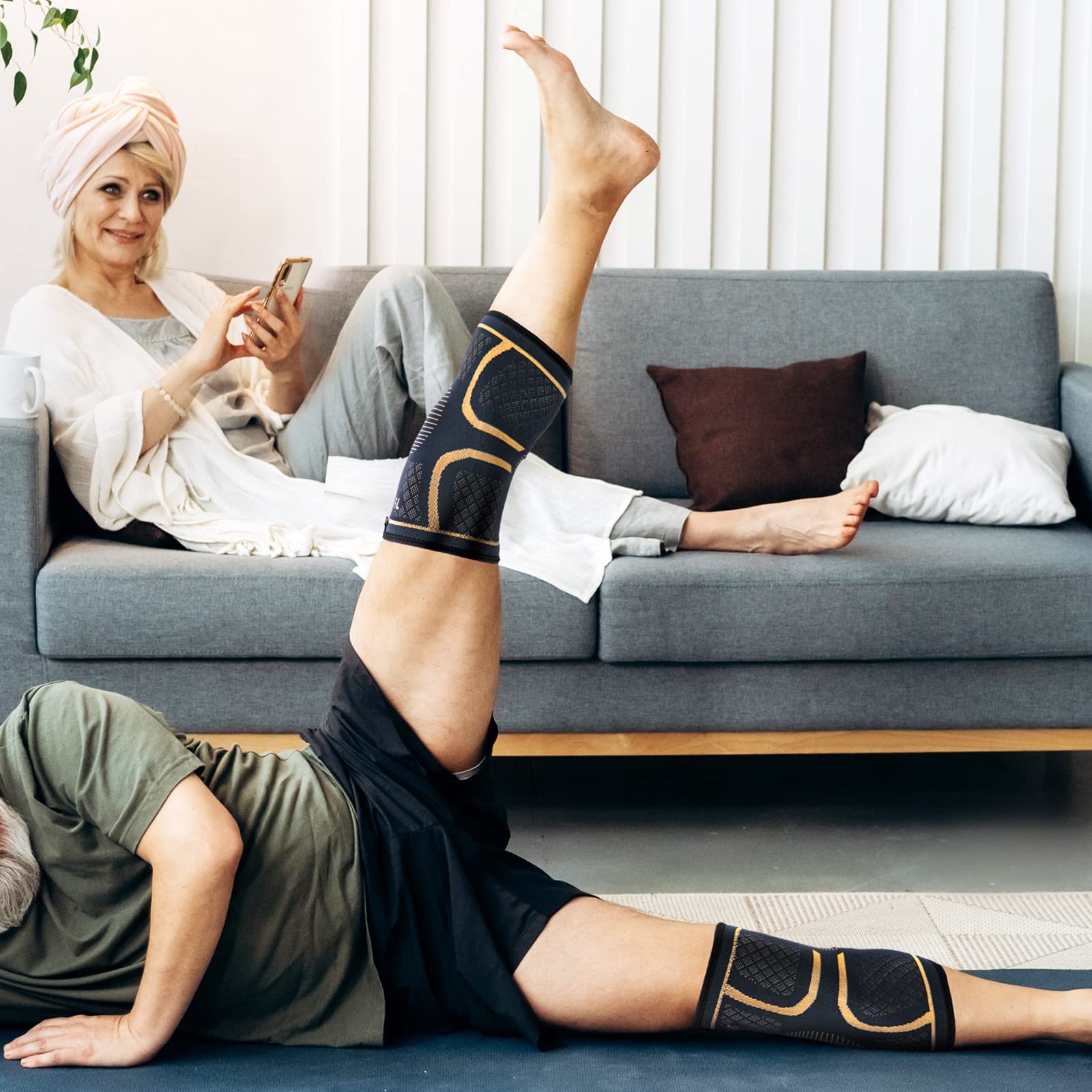 1Pair The New Copper Sports Kn - Sports Equipment Knee Support 评论和价格