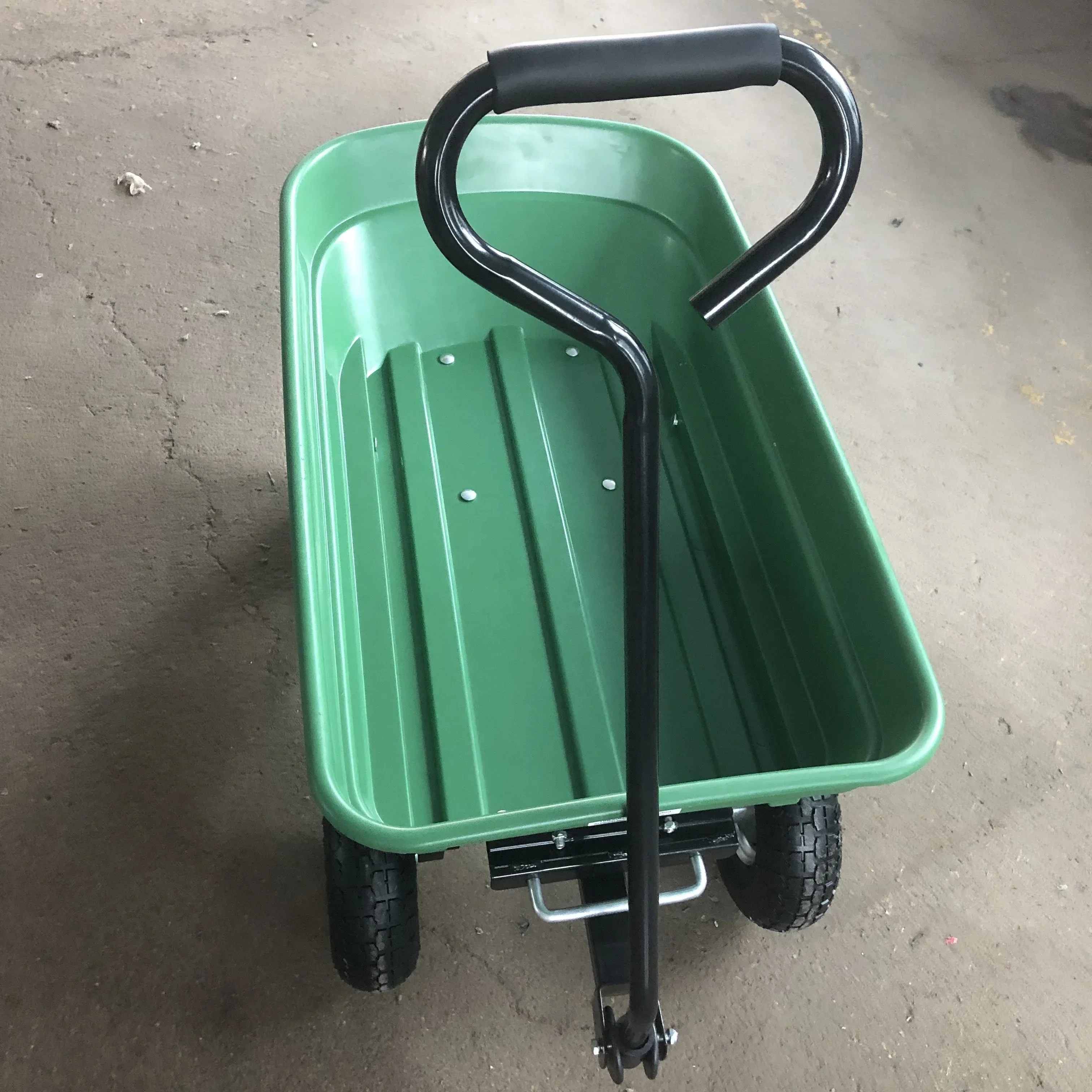 Tipping Garden Dump Trolley Wa - Sports Equipment Trolley 评论和价格